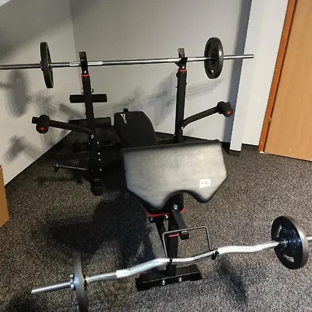 Goscinne U Marcina- Sala Zabaw, Basen, Melex, Rowery, Grill, Mini Dmuchaniec Séjour chez l'habitant *