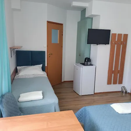 Séjour chez l'habitant Goscinne U Marcina- Sala Zabaw, Basen, Melex, Rowery, Grill, Mini Dmuchaniec