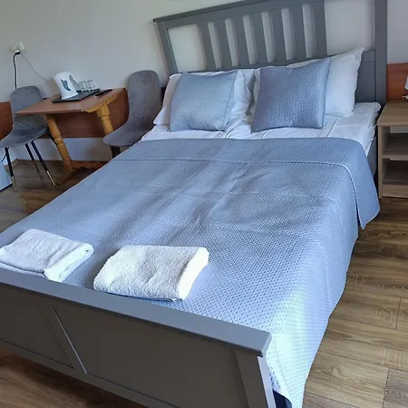 Goscinne U Marcina- Sala Zabaw, Basen, Melex, Rowery, Grill, Mini Dmuchaniec Séjour chez l'habitant