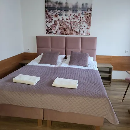 Séjour chez l'habitant Goscinne U Marcina- Sala Zabaw, Basen, Melex, Rowery, Grill, Mini Dmuchaniec *