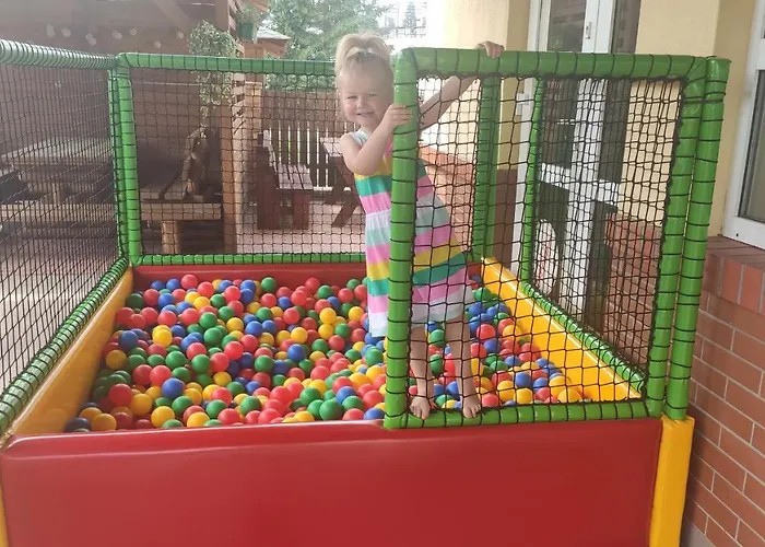 Goscinne U Marcina- Sala Zabaw, Basen, Melex, Rowery, Grill, Mini Dmuchaniec