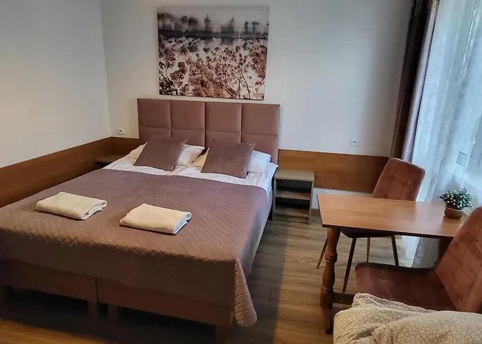 Goscinne U Marcina- Sala Zabaw, Basen, Melex, Rowery, Grill, Mini Dmuchaniec 民宿