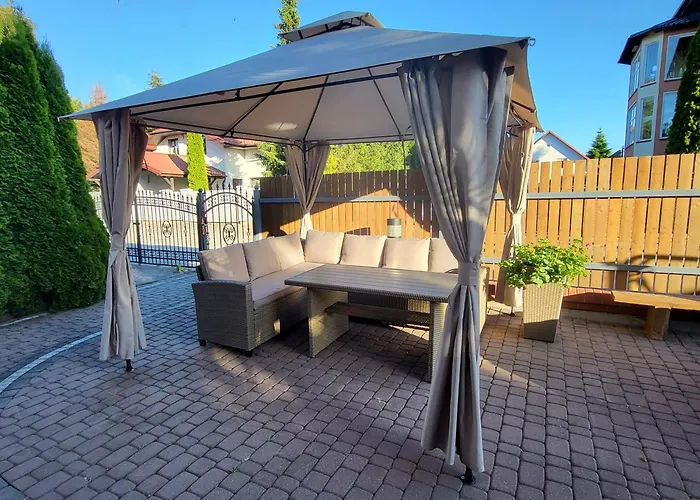 Goscinne U Marcina- Sala Zabaw, Basen, Melex, Rowery, Grill, Mini Dmuchaniec Проживание в семье